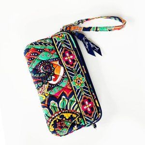 Vera Bradley Wristlet, best paisley ever